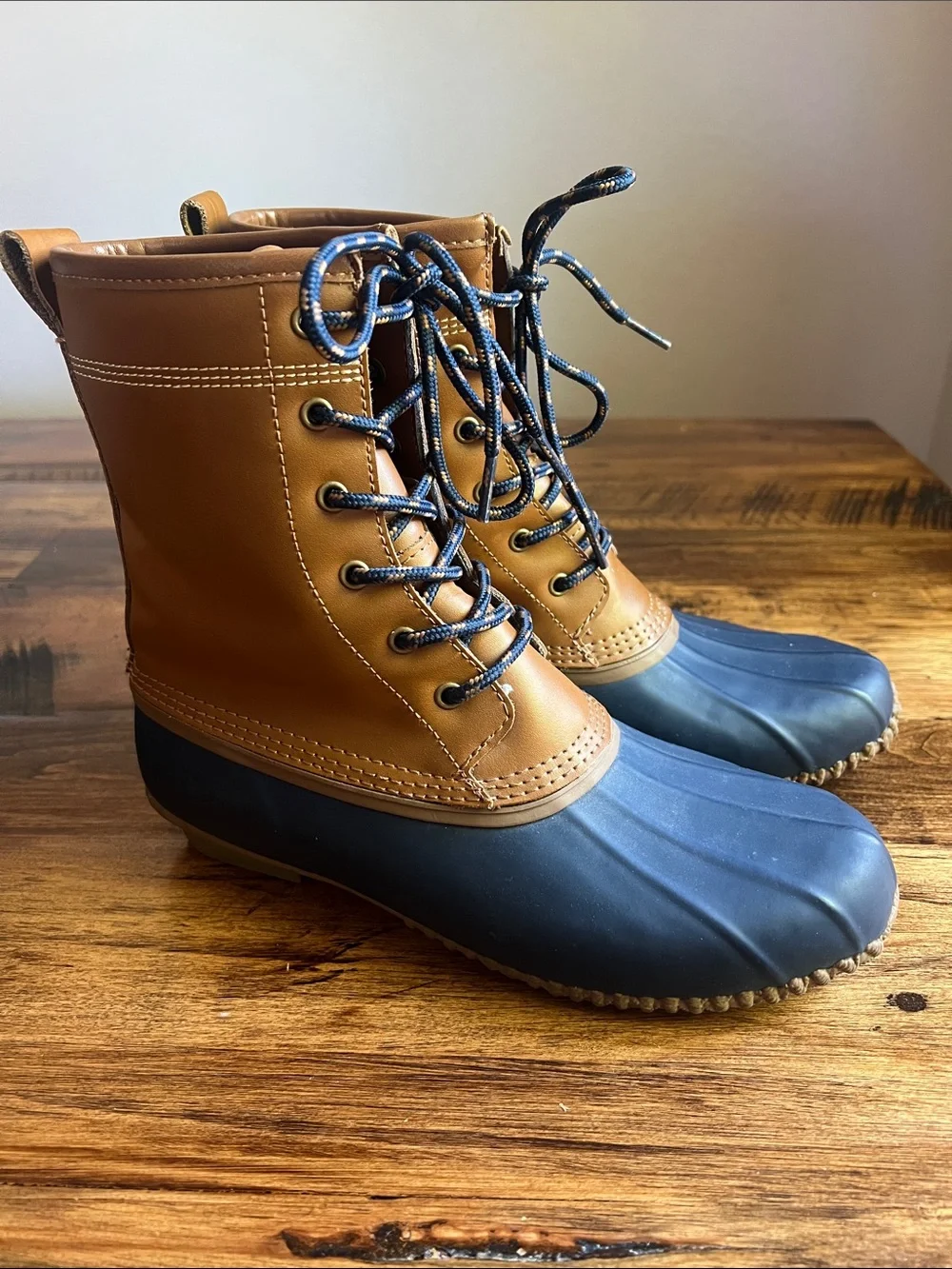 Land’s End Insulated Duck Boots Hazelnut Leather 7.5 Womens Like New